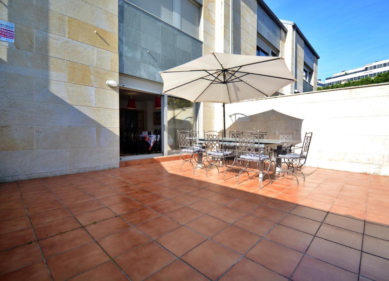 Adosado Con Piscina En Pontevedra Villa Esterno foto